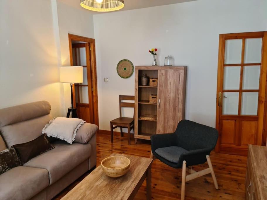 Espectacular Apartamento Reformado En Edificio Historico, Con Wifi Canfranc Exterior foto